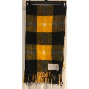 Vintage Soccer Rug 100%Acrylic Yellow Black Gray White Throw Blanket 50 x 44”